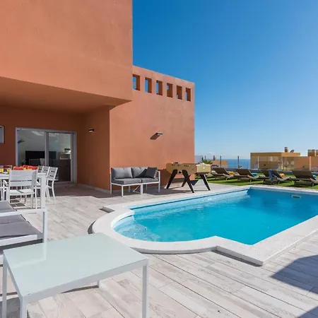Luxury House Sea Views Holiday home *